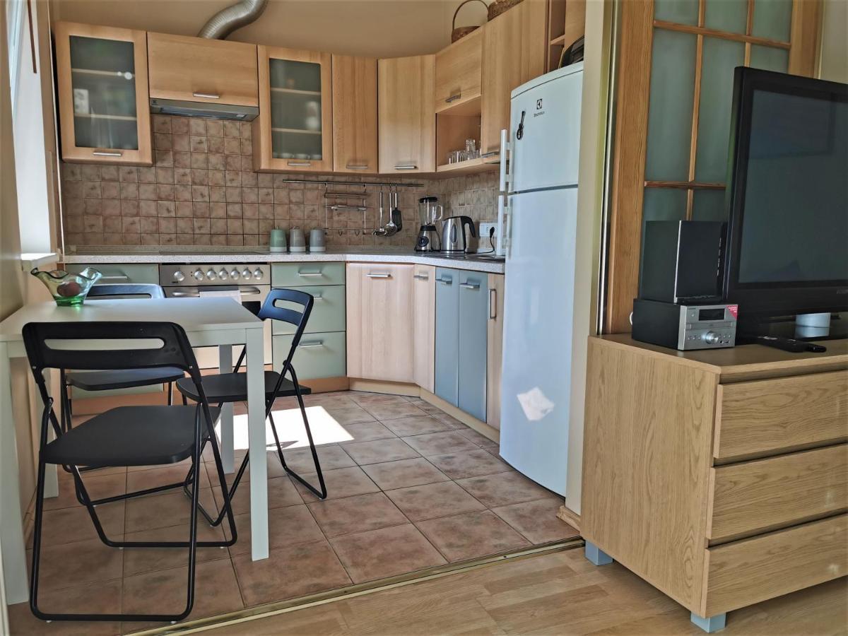 Flip-Flops Apartment Jurmala With Free Parking Bagian luar foto